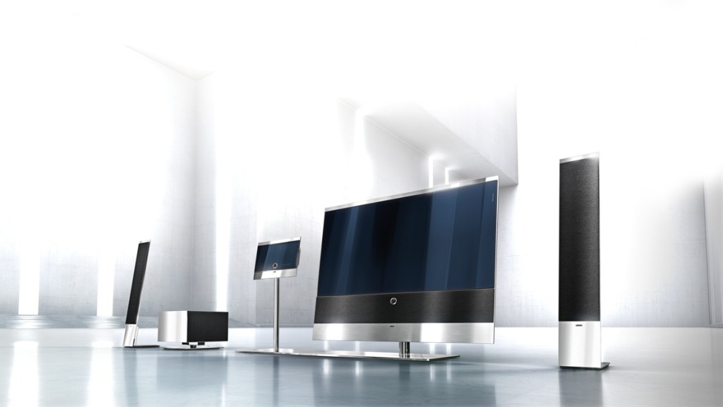 Loewe Reference TV & Reference Subwoofer